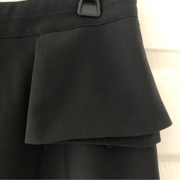 White House Black market pencil skirt. - Picture 6 of 8